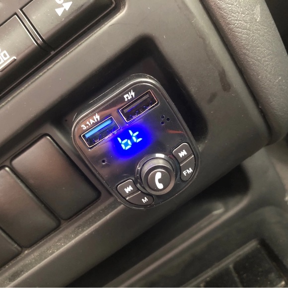 Bluetooth Transmitter for Car - Picture 5 of 5